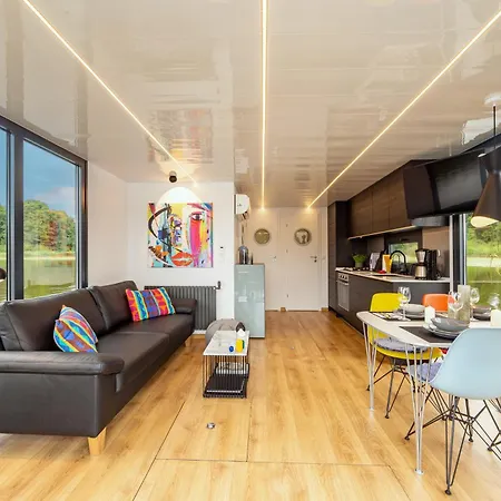 شقة Hausboot Aqua Hybrid *